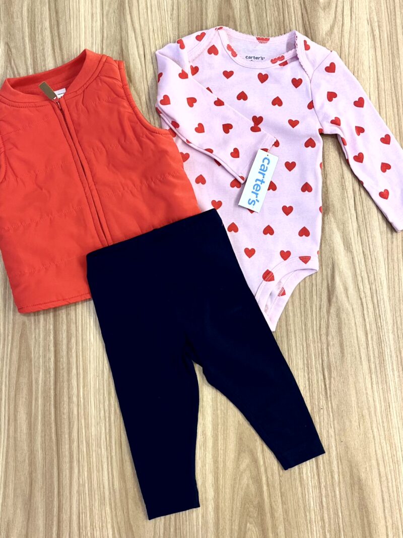 Conjunto Chaleco Rojo Carter´s