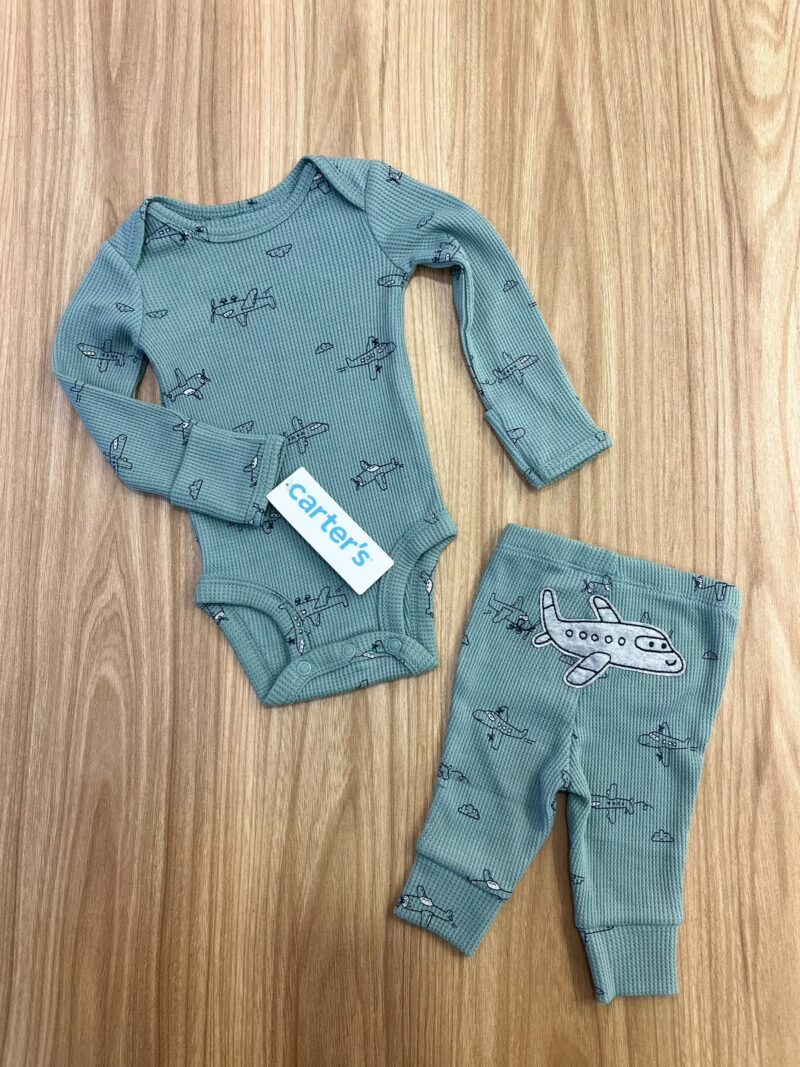Conjunto Verde Aviones Carter´s