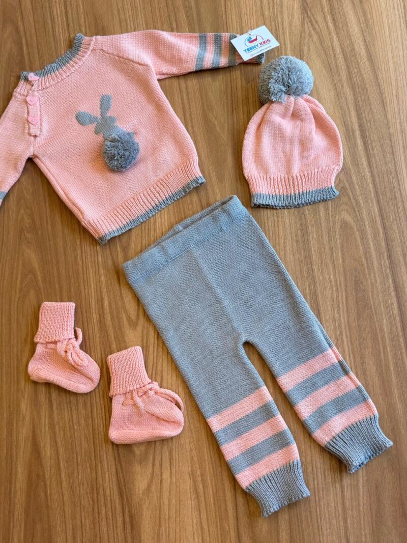 Conjunto Tejido Conejito Rosado