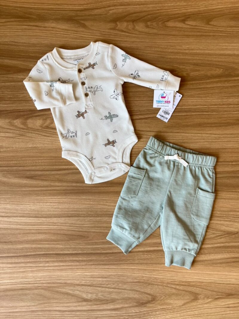 Conjunto CARTERS aviones