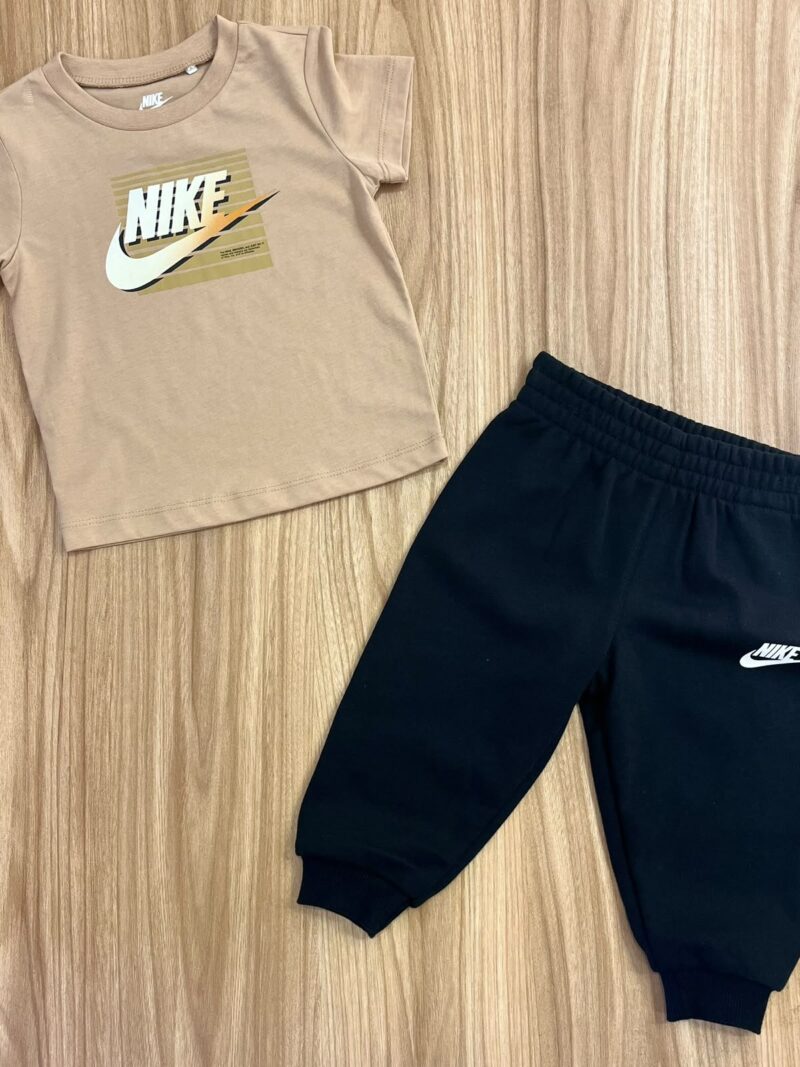 Conjunto Nike