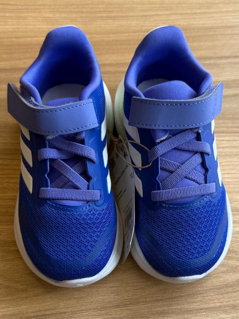 Tenis adidas