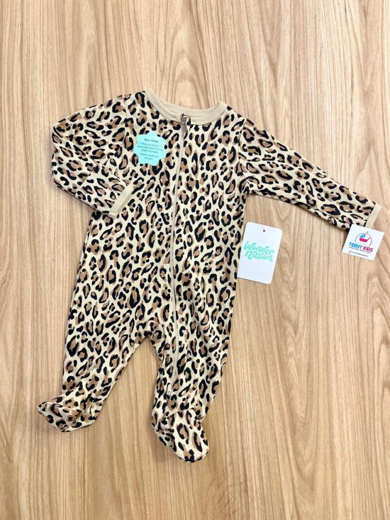 Pijama enterizo animal print Wonder Nation