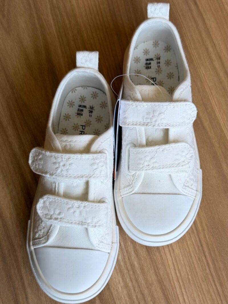 Zapatos Blancos Flores